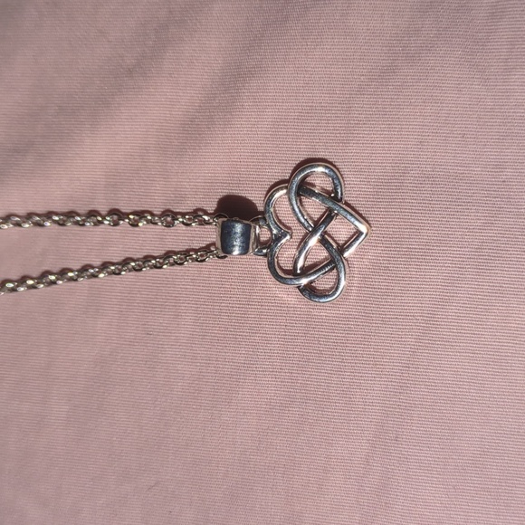 Infinity heart small pendant -18" silver tone necklace - Picture 3 of 3